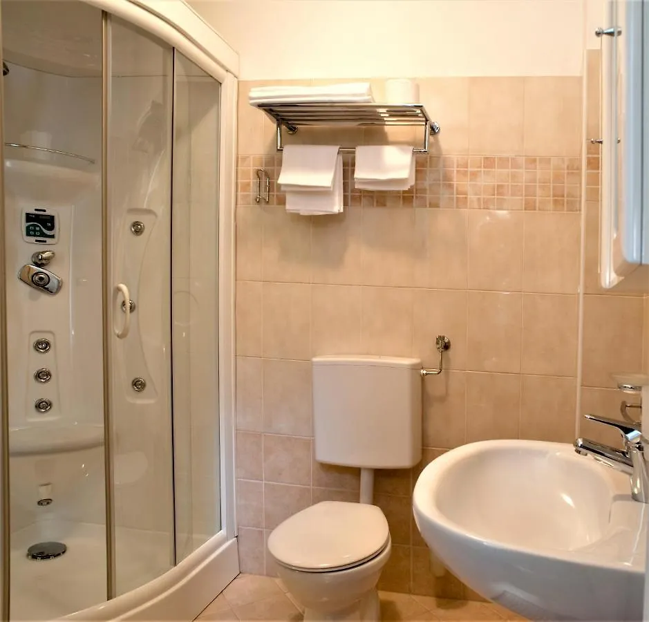 Bes Hotel Papa San Pellegrino Terme Italy